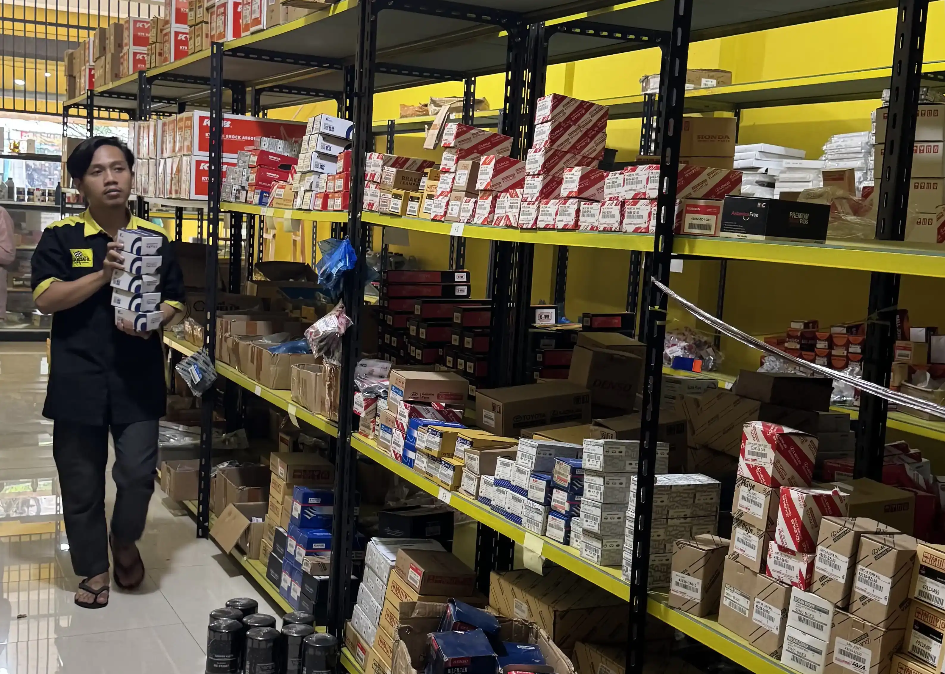 LAYANAN CEPAT & BERGARANSI