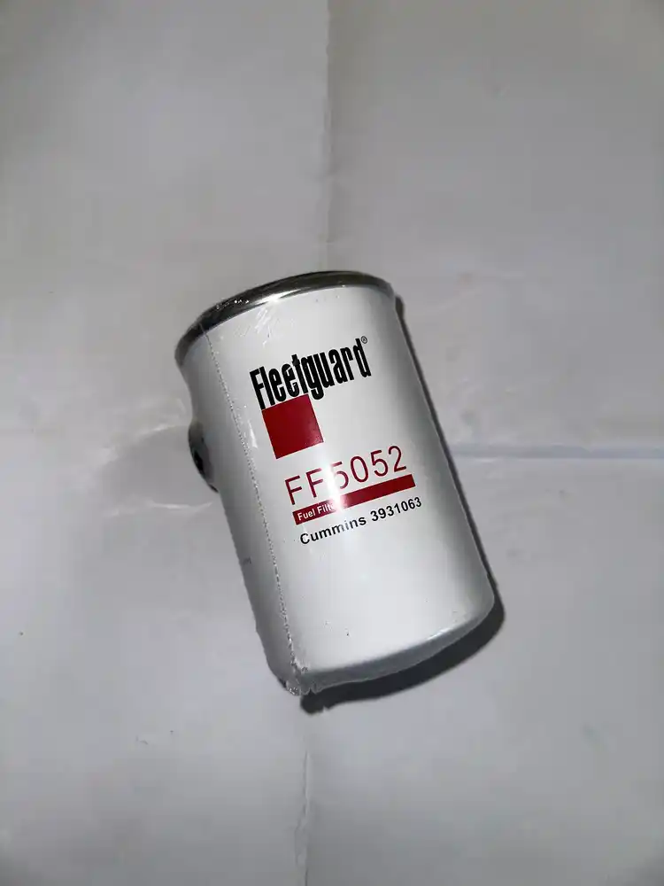 Fleetguard FF5052 Fuel Filter (Cummins 3931063)