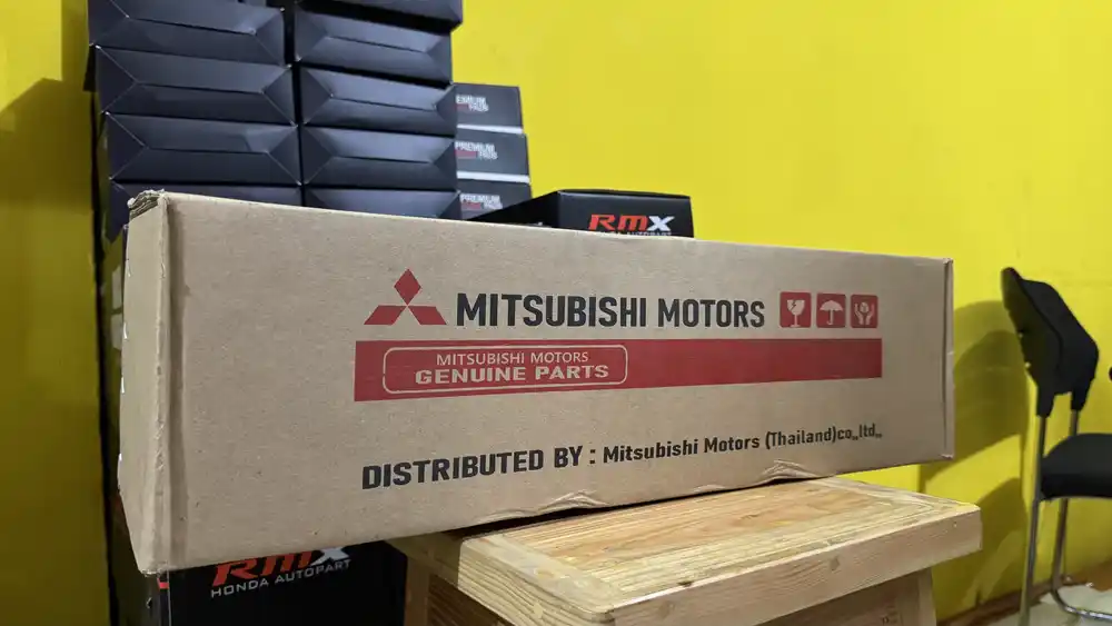 Mitsubishi Motors Genuine Shock Absorber